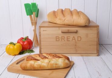 Чтобы хлеб долго оставался свежим в хлебнице