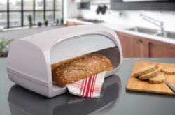 Можно ли хранить хлеб в пластмассовой хлебнице