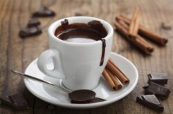Как приготовить горячий шоколад в кофемашине