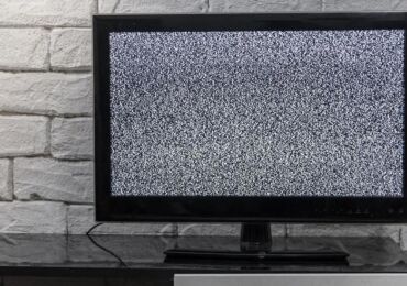 Почему в жк телевизоре звук есть, изображения нет
